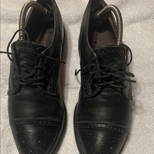 Men's Black Leather Wingtip Dress Shoes